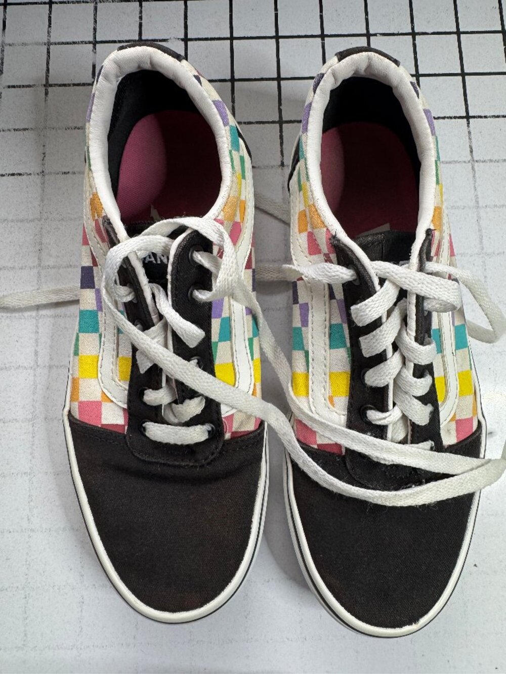vans kids shoes size 3.5